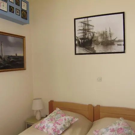 Anthea Guest house *