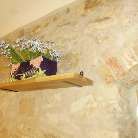 Anthea Guest house *