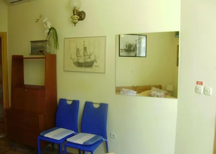 Anthea Guest house 3*